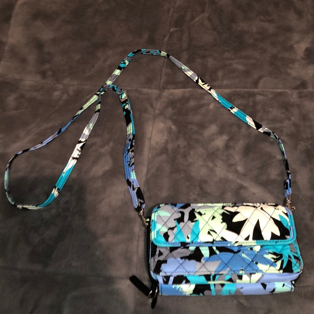 Vera Bradley Original Wallet/ Crossover